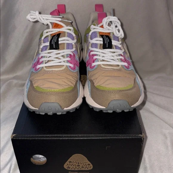NWT Flower Mountain Yamano 3 Kaiso Sneaker in Multi - Picture 6 of 13